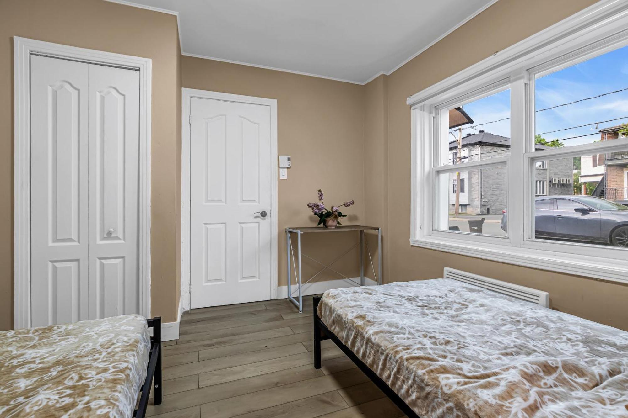 Beautiful 2 Bdr South Shore Montreal Лонгуил Екстериор снимка