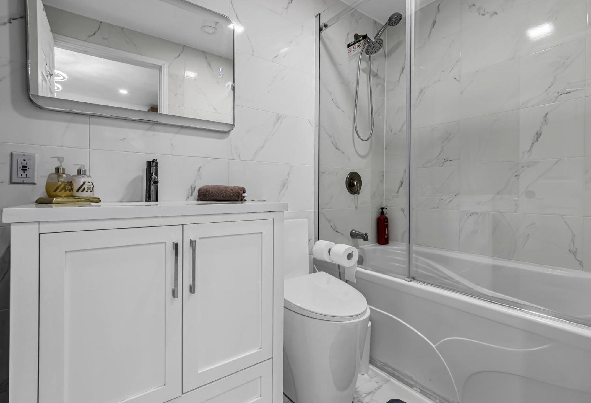 Beautiful 2 Bdr South Shore Montreal Лонгуил Екстериор снимка