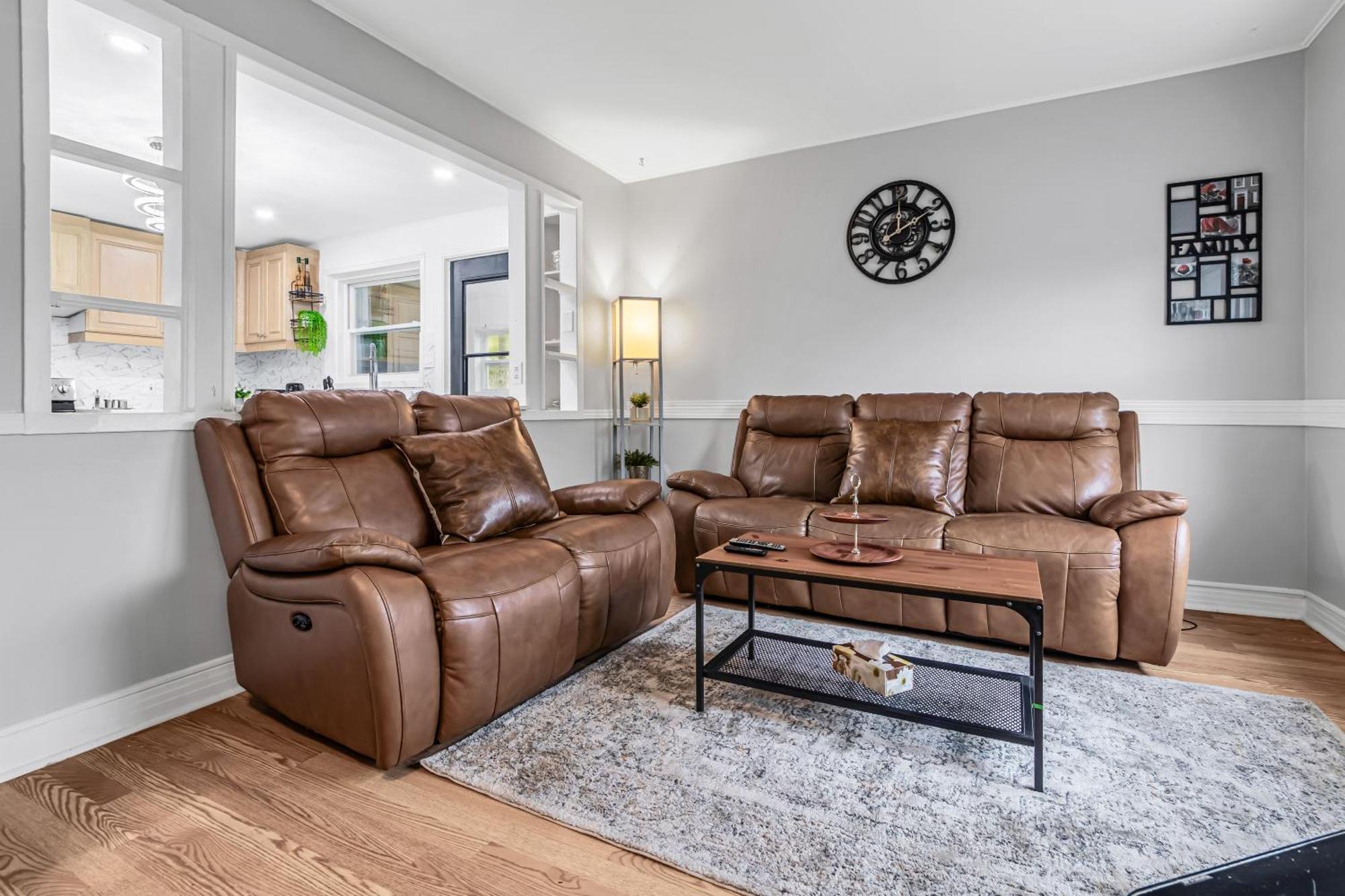 Beautiful 2 Bdr South Shore Montreal Лонгуил Екстериор снимка
